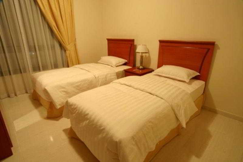 Emirates Palace Hotel Suites Sharjah Habitación foto